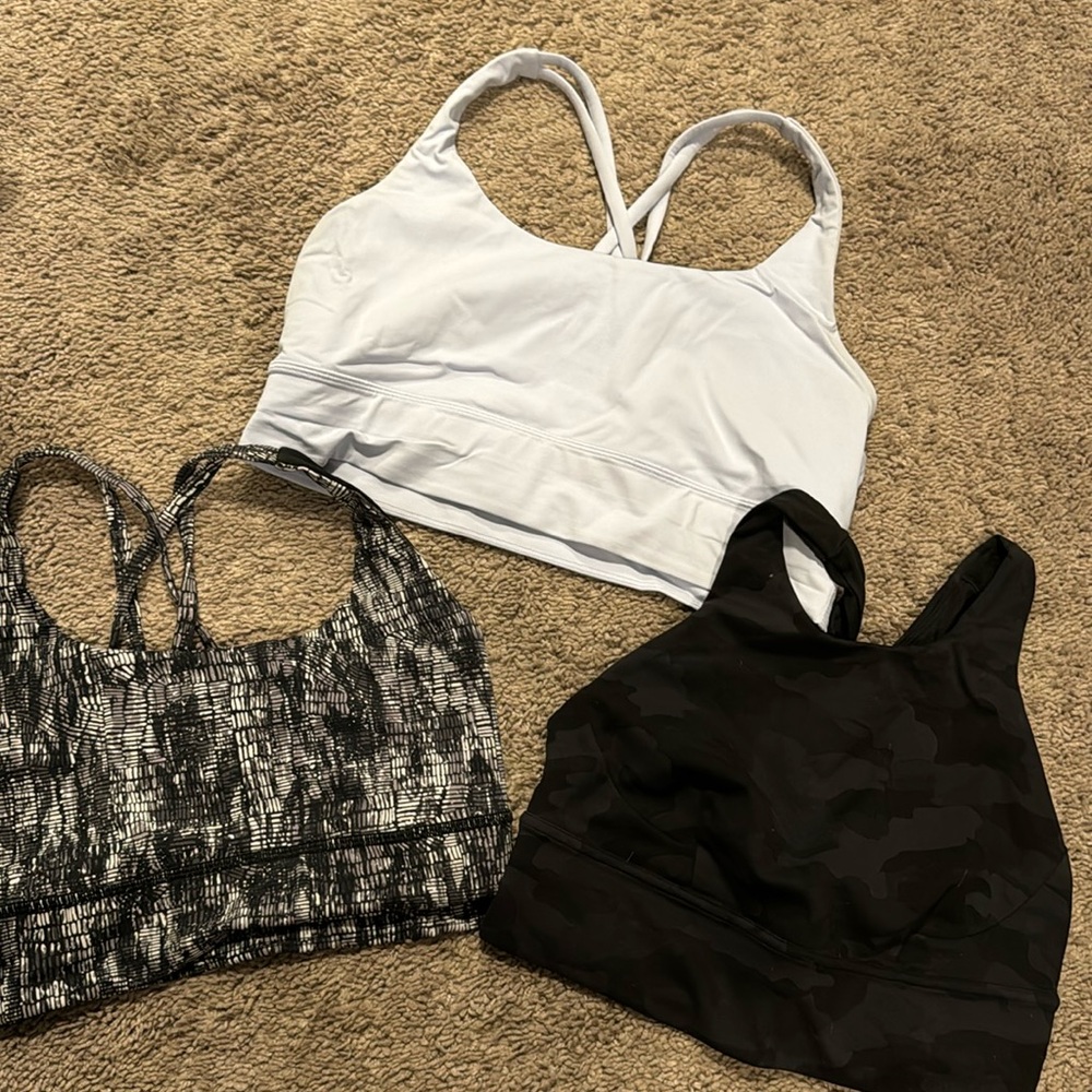 Lululemon sports bras